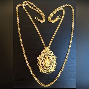 *RARE* VINTAGE SIGNED CROWN TRIFARI GOLD TONE 19.5" NECKLACE